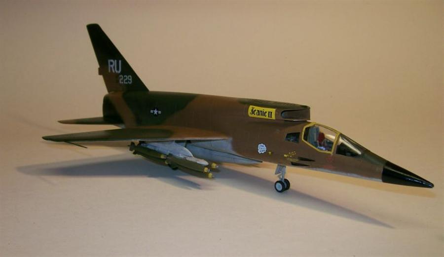 F107021.jpg